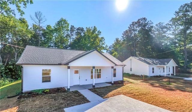 195 Kennedy Estates Road, Carrollton, GA 30116