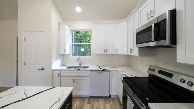 195 Kennedy Estates Road, Carrollton, GA 30116
