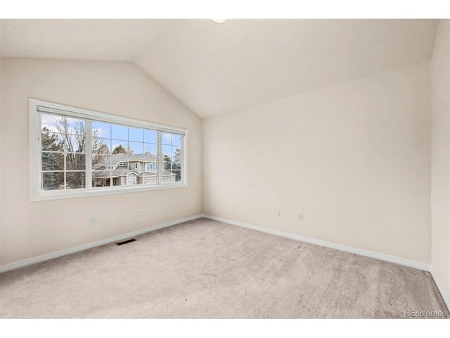 2215 Parkview Dr, Longmont, CO 80504