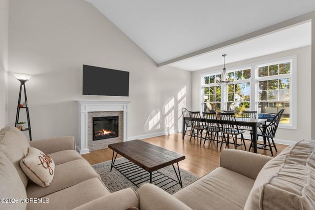 32 Arno Street, Oakhurst, NJ 07755