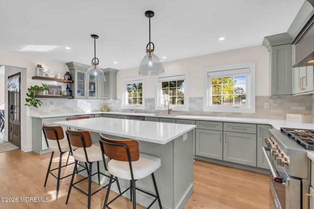 32 Arno Street, Oakhurst, NJ 07755