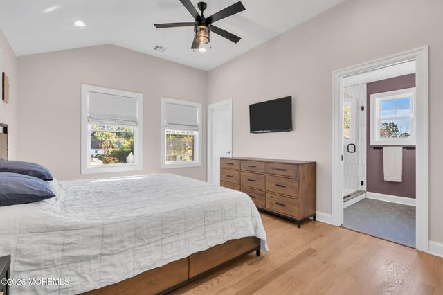32 Arno Street, Oakhurst, NJ 07755