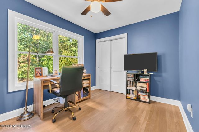 32 Arno Street, Oakhurst, NJ 07755