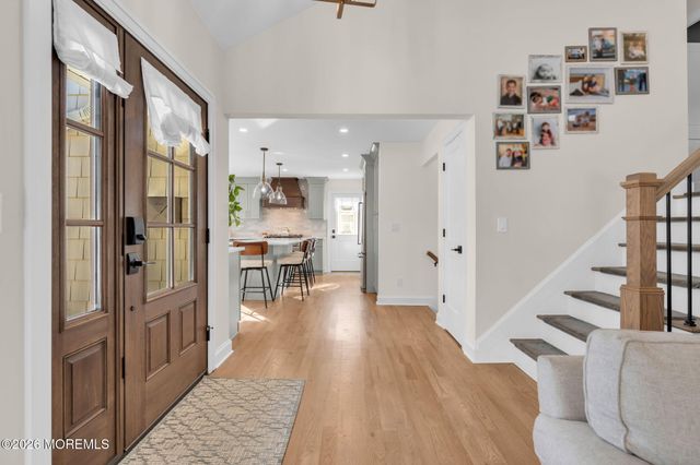 32 Arno Street, Oakhurst, NJ 07755