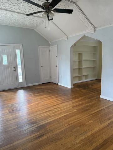 3825 Beechwood Blvd, Squirrel Hill, PA 15217