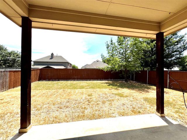 5201 Pinewood Drive, Mckinney, TX 75071