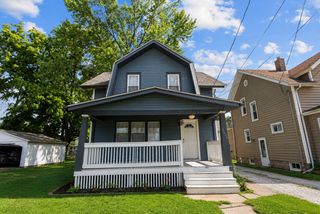 1616 25th Avenue, Moline, IL 61265