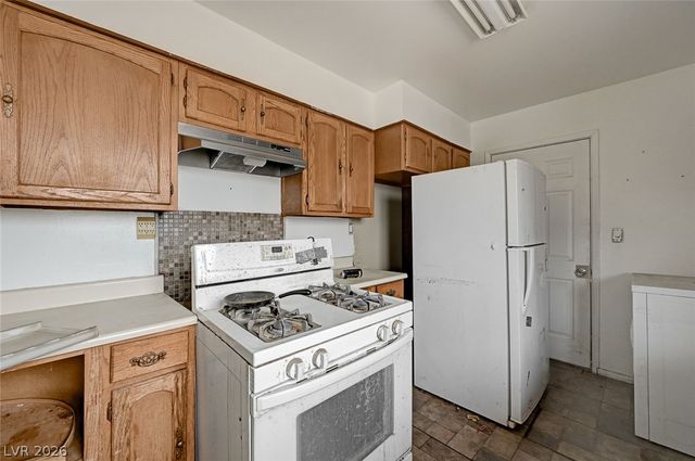 140 Kola Street, Henderson, NV 89015