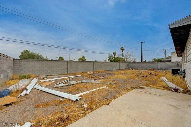 140 Kola Street, Henderson, NV 89015