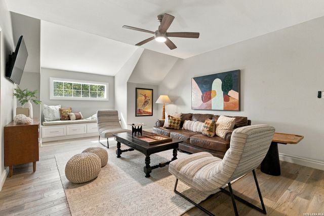 29 Realitos, San Antonio, TX 78261