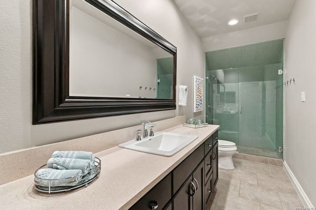 29 Realitos, San Antonio, TX 78261