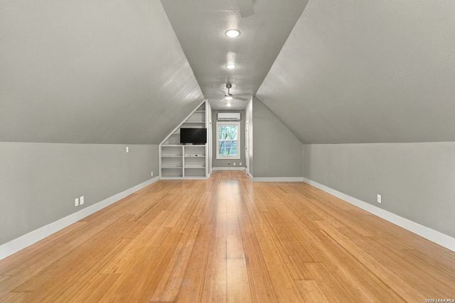 29 Realitos, San Antonio, TX 78261