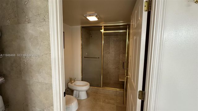 210 174th Street 1909, Sunny Isles Beach, FL 33160