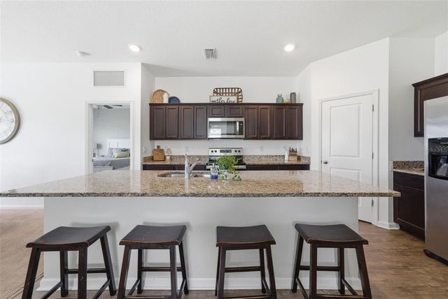 814 HIGHGATE OAKS PLACE, Seffner, FL 33584