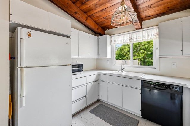 299 Middle Road, Brentwood, NH 03833