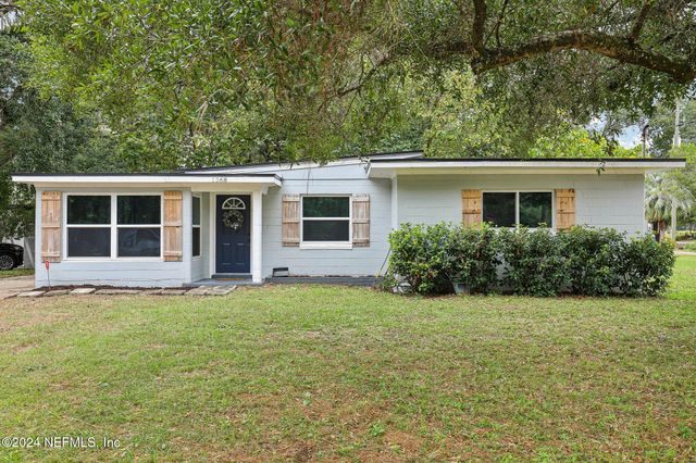 1268 KING ARTHUR Road, Jacksonville, FL 32211