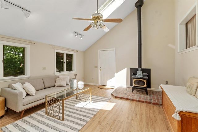45 Grandview Rd, Arlington, MA 02476