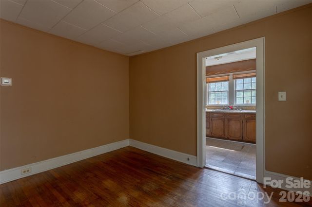 312 S Race Street, Statesville, NC 28677