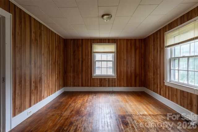 312 S Race Street, Statesville, NC 28677