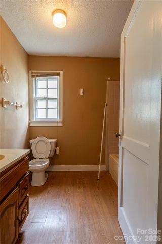 312 S Race Street, Statesville, NC 28677
