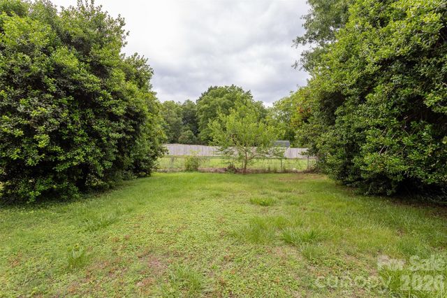 312 S Race Street, Statesville, NC 28677