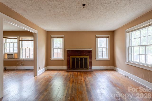 312 S Race Street, Statesville, NC 28677