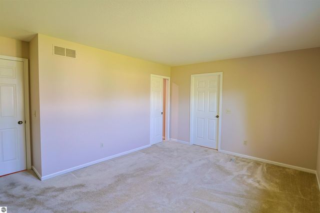 1824 Orchard Drive, Mt Pleasant, MI 48858