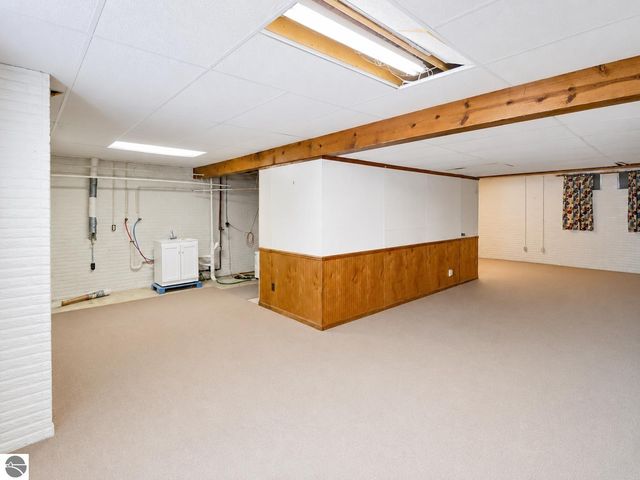1824 Orchard Drive, Mt Pleasant, MI 48858