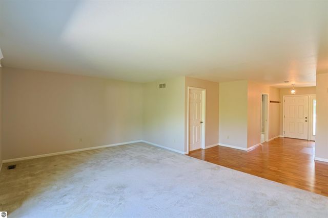 1824 Orchard Drive, Mt Pleasant, MI 48858