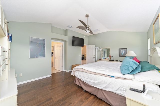 867 CASTLEBERRY CIRCLE, The Villages, FL 32162