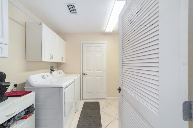 867 CASTLEBERRY CIRCLE, The Villages, FL 32162