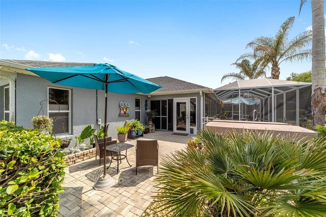 867 CASTLEBERRY CIRCLE, The Villages, FL 32162