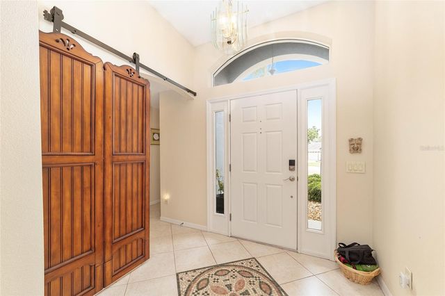 867 CASTLEBERRY CIRCLE, The Villages, FL 32162