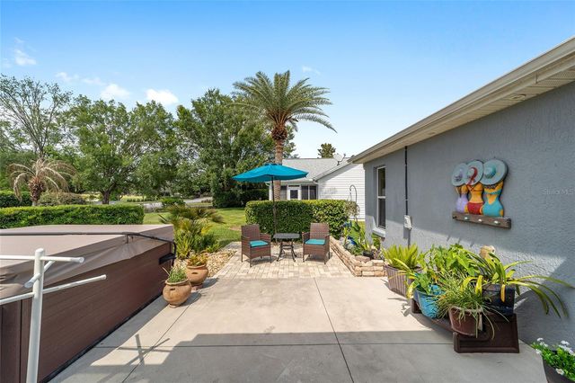 867 CASTLEBERRY CIRCLE, The Villages, FL 32162