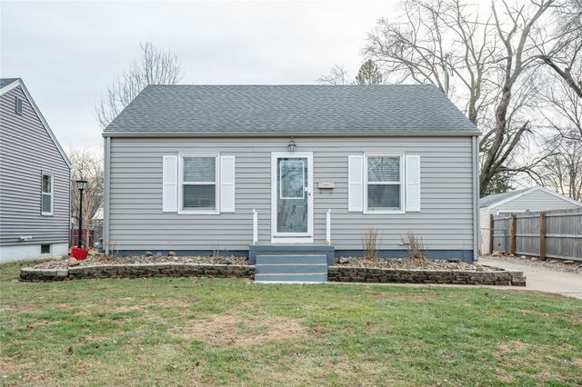 5722 Lincoln Avenue, Des Moines, IA 50310