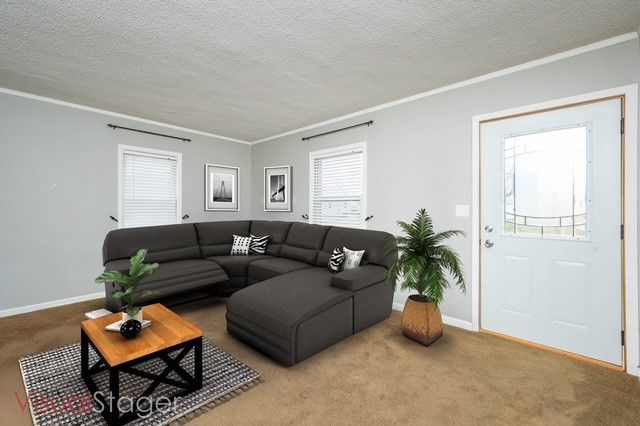 5722 Lincoln Avenue, Des Moines, IA 50310