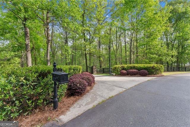55 Summit Trail Lane, Dawsonville, GA 30534