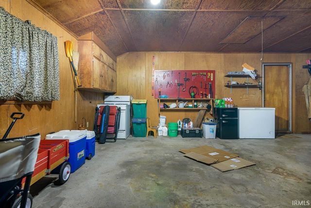 66464 State Rd 15, Goshen, IN 46526