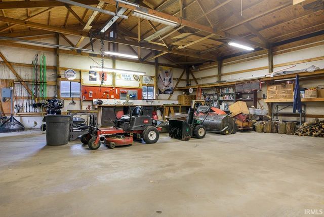 66464 State Rd 15, Goshen, IN 46526