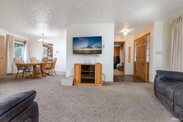 66464 State Rd 15, Goshen, IN 46526