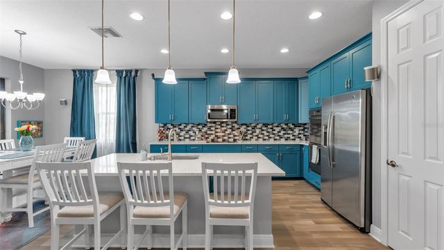 1929 VIA LAGO DRIVE, Lakeland, FL 33810