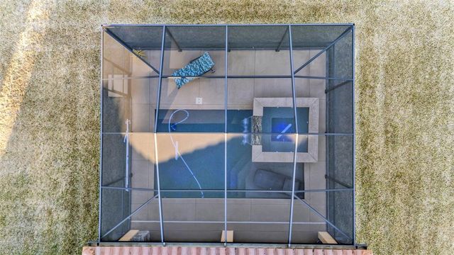 1929 VIA LAGO DRIVE, Lakeland, FL 33810