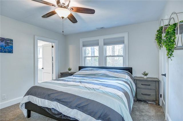 2404 Bidgood DR, Portsmouth, VA 23703