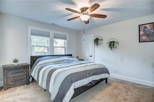 2404 Bidgood DR, Portsmouth, VA 23703