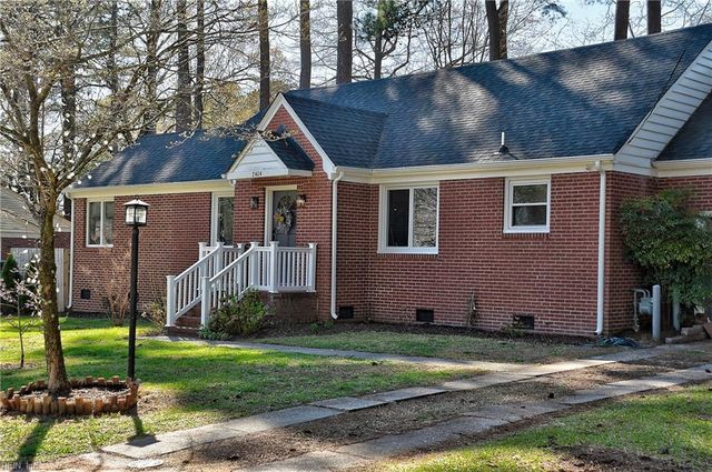 2404 Bidgood DR, Portsmouth, VA 23703