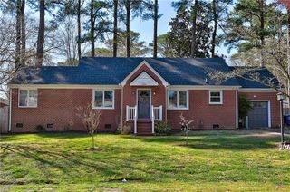 2404 Bidgood DR, Portsmouth, VA 23703