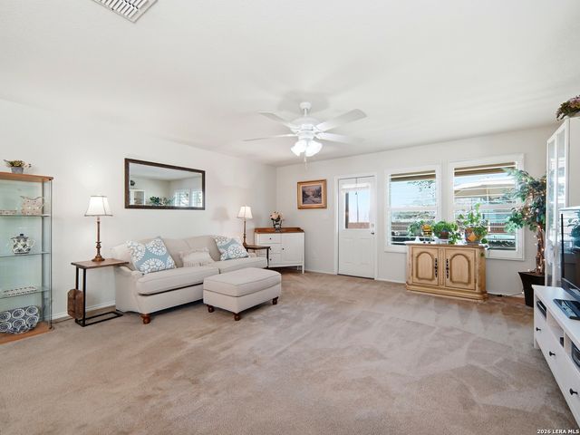 8718 Flint Rock, Converse, TX 78109