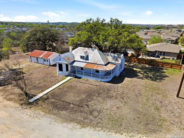 8718 Flint Rock, Converse, TX 78109