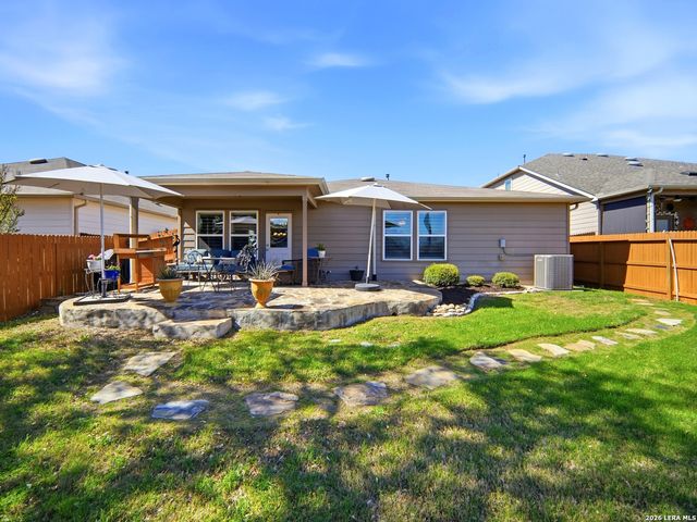 8718 Flint Rock, Converse, TX 78109