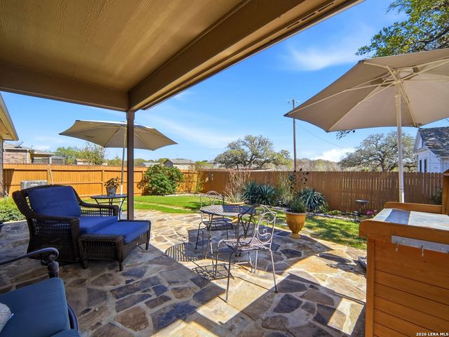 8718 Flint Rock, Converse, TX 78109